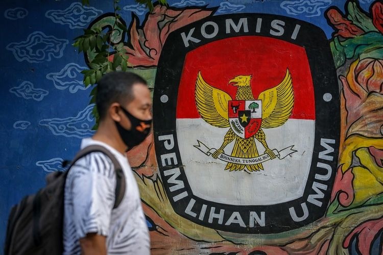 PILKADA SERENTAK 2020, TANTANGAN MERAWAT DEMOKRASI DI TENGAH PANDEMI