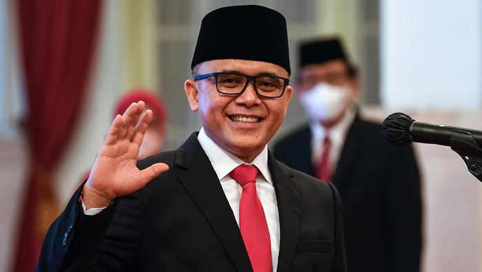 Presiden Jokowi : Azwar Anas Mempunyai Track Record Yang Jelas