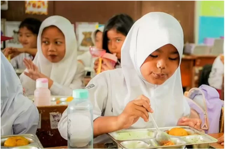 Makan Bergizi Gratis Tetap Berlangsung saat Ramadan, Kecuali Hari Libur
